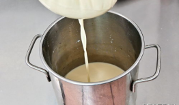 豆腐脑的做法视频教程,豆腐脑家常做法，口感滑嫩，营养满分