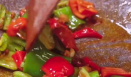 烧茄子视频教程,色香味俱全的茄子烹饪秘籍