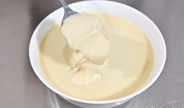 豆腐脑的做法视频教程,豆腐脑家常做法，口感滑嫩，营养满分